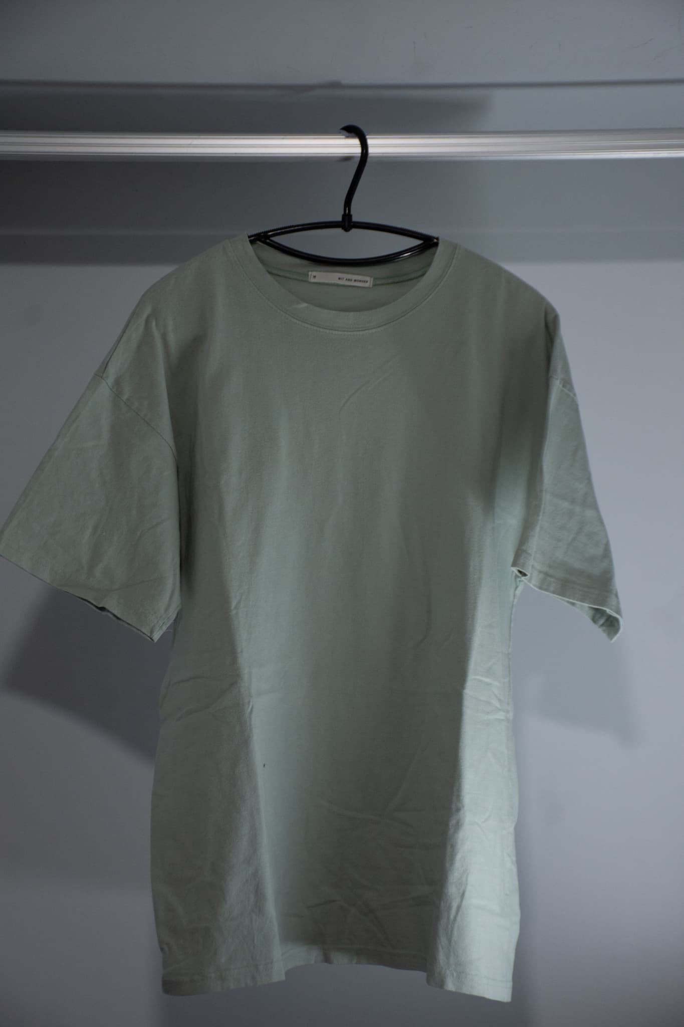 wit and wonder mint green plain tee